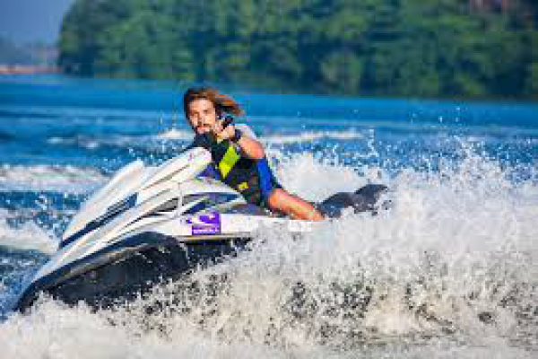 Jet Skiing Image